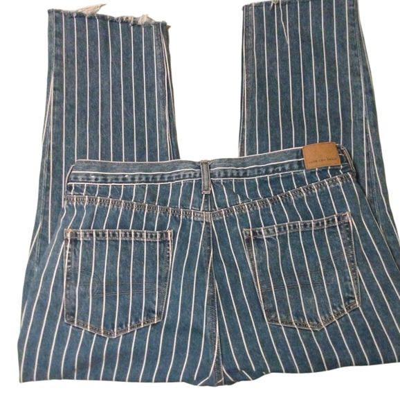 AMERICAN EAGLE Vintage Women's Stretch Striped Blue Denim Mom Jeans Size 14 - Picture 3 of 7